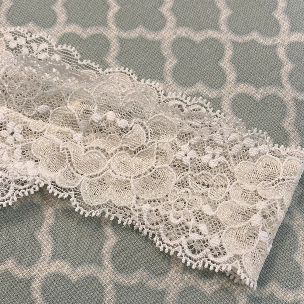 Vintage Victoria’s Secret Dream Angels White Shimmer Lace Rhinestone Thong L - Picture 3 of 10